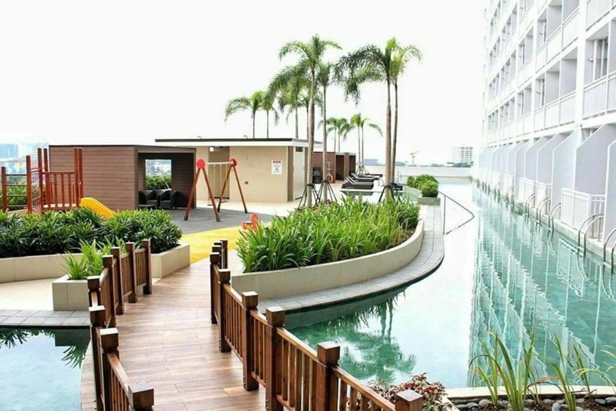 Maxstays - Max View @ Breeze Residences Pasay Exteriör bild